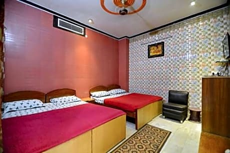 Hotel Rashmi 