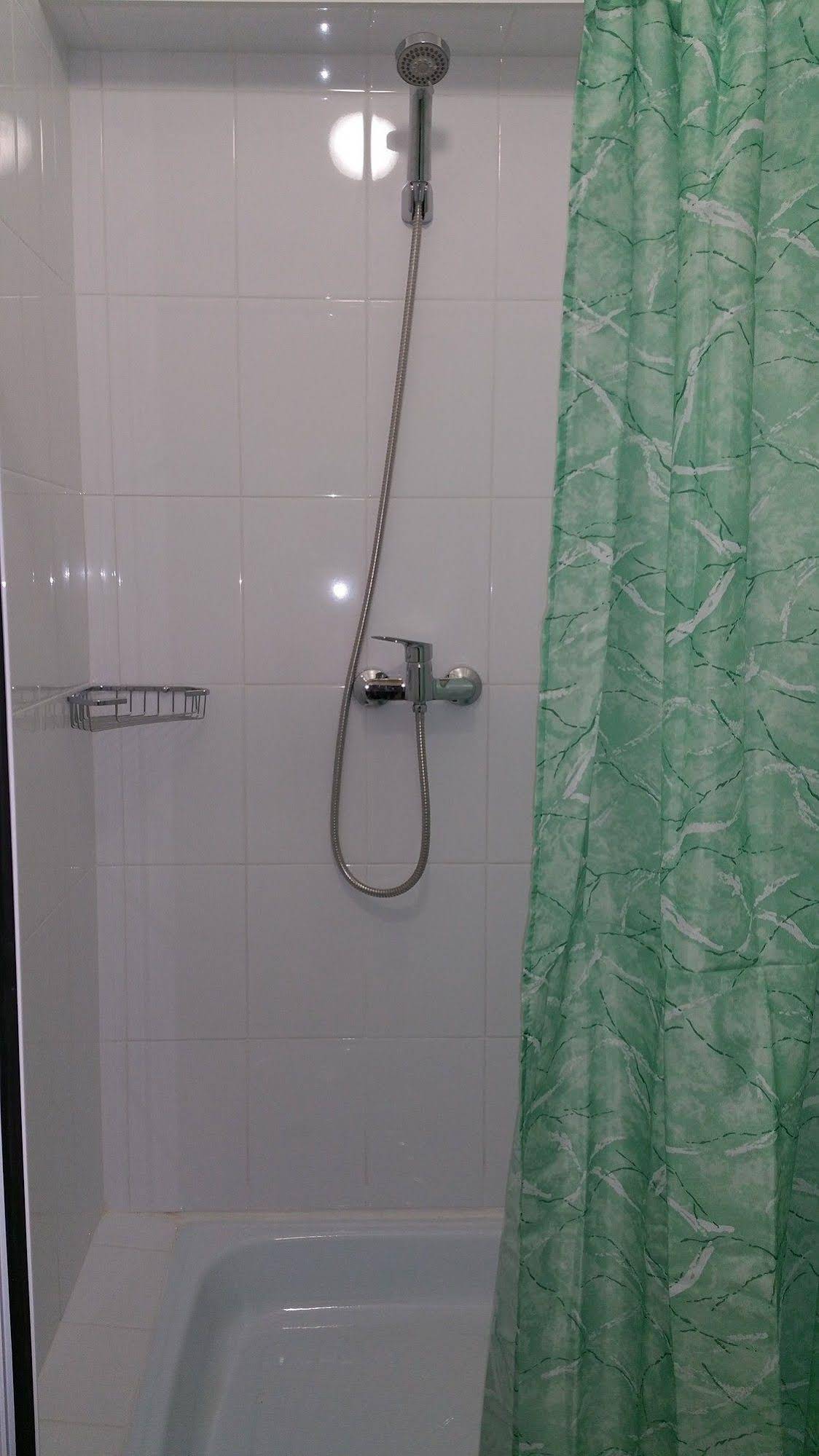 Nice Hostel 33 