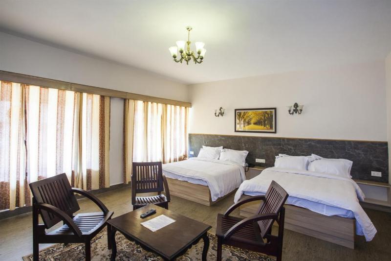 Hotel Sapphire Grand General view