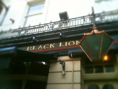 Black Lion 