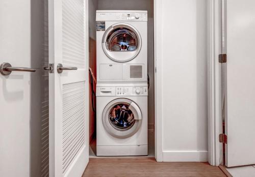 Churchill Living 1330 Boylston (چورچیل لیوینگ ۱۳۳۰ بویلستون) 