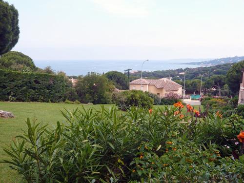 Les Coteaux De La Nartelle Main