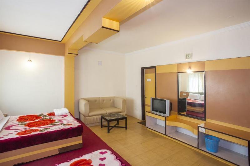Hotel Sapphire Grand General view