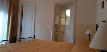 Chiantirooms Guesthouse Guestroom View