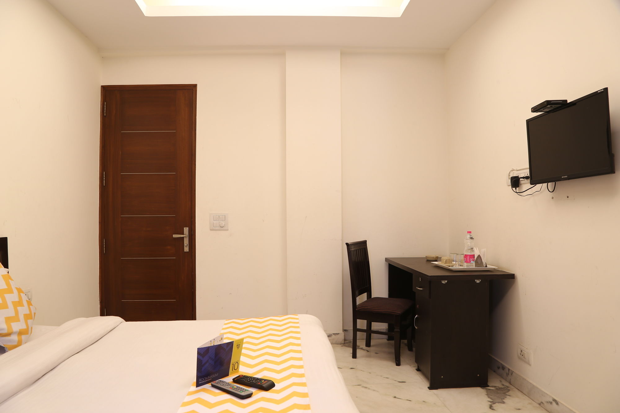Fabhotel Aksh Palace Dlf Phase 2 