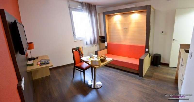 Apparthotel Privilodges CarrÉ De Jaude Guest room