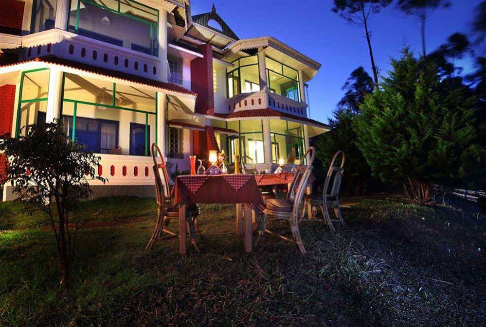 Camelot Resort 