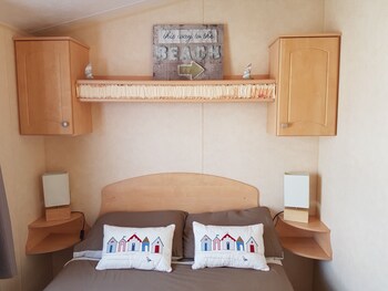 Homely Holidays Guestroom