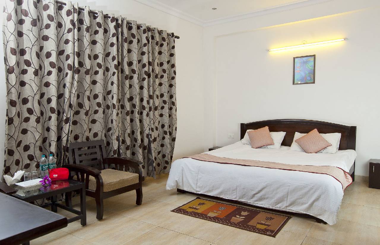 Oyo 441 Hotel Mascot 