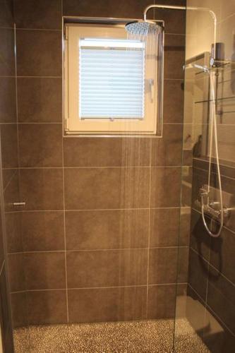 Ferienwohnung Arlt (فرینووهنونگ آرلت) 
