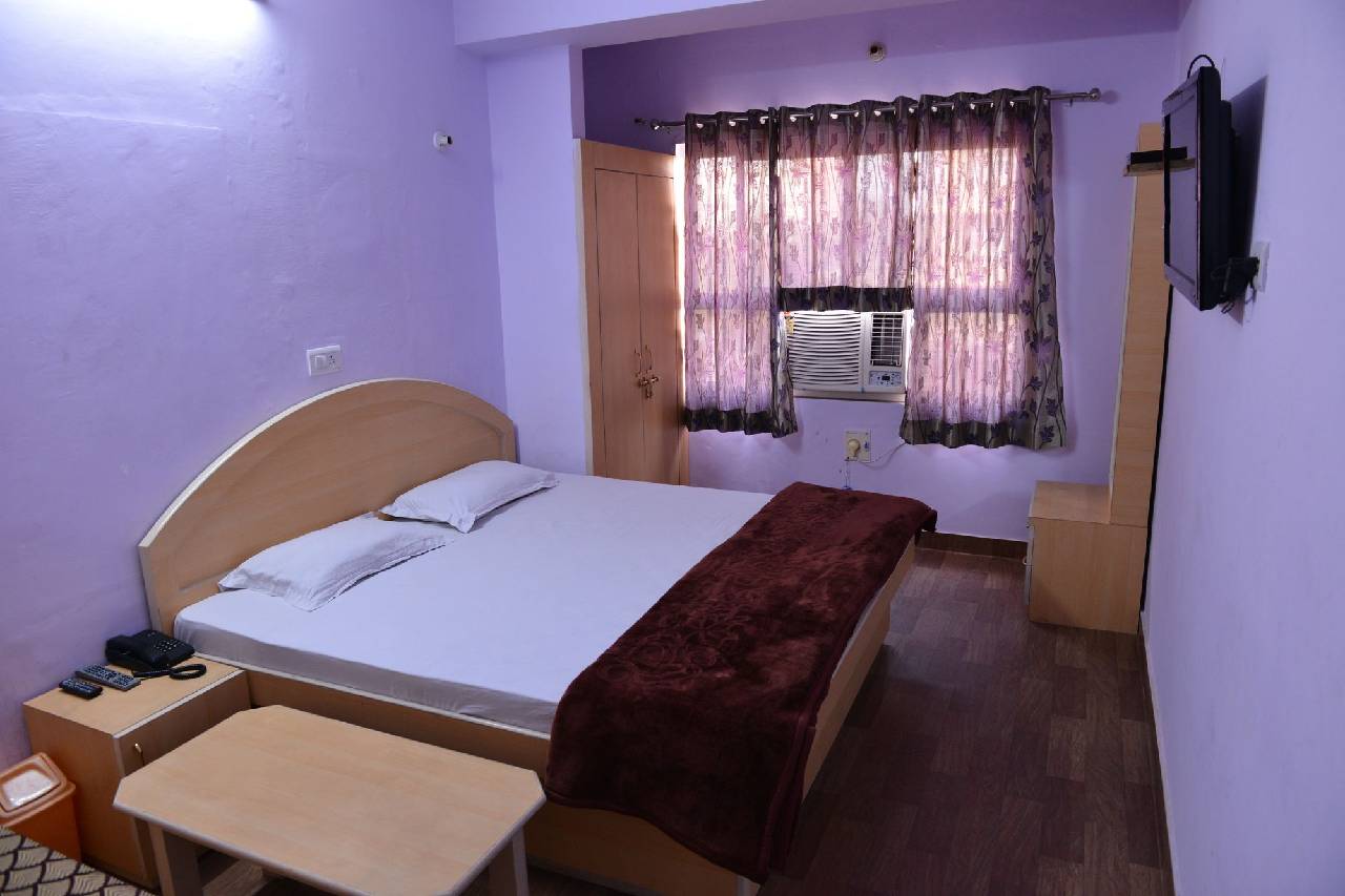 Hotel Mohit Palace 