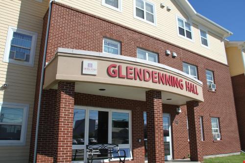 Glendenning Residence (گلندنینگ رزیدنس) 