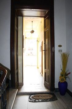 Albergo Avalon Hallway