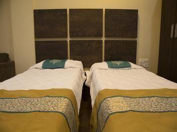 Oyo Rooms Athwa Gate Surat 