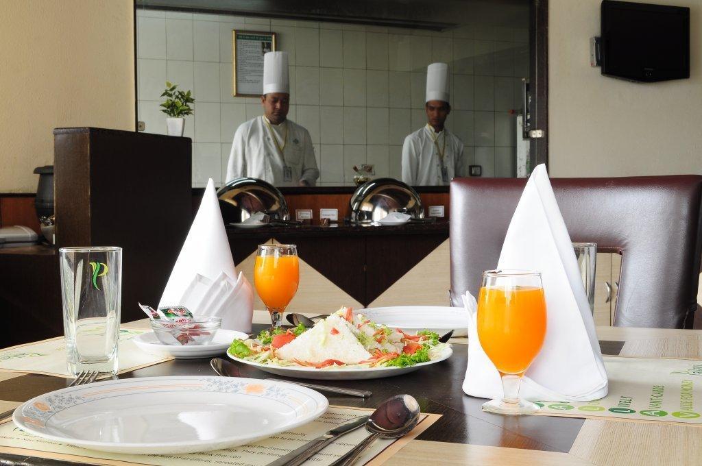 Hotel Pallavi West 
