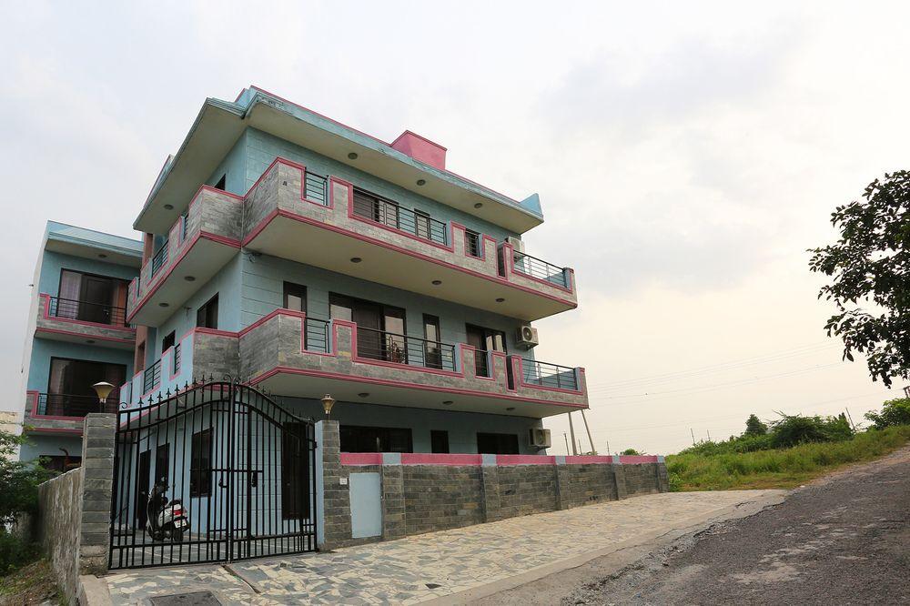 Oyo 9274 Homey Stay Suites 
