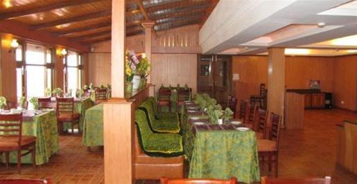 Yarlam Resort 