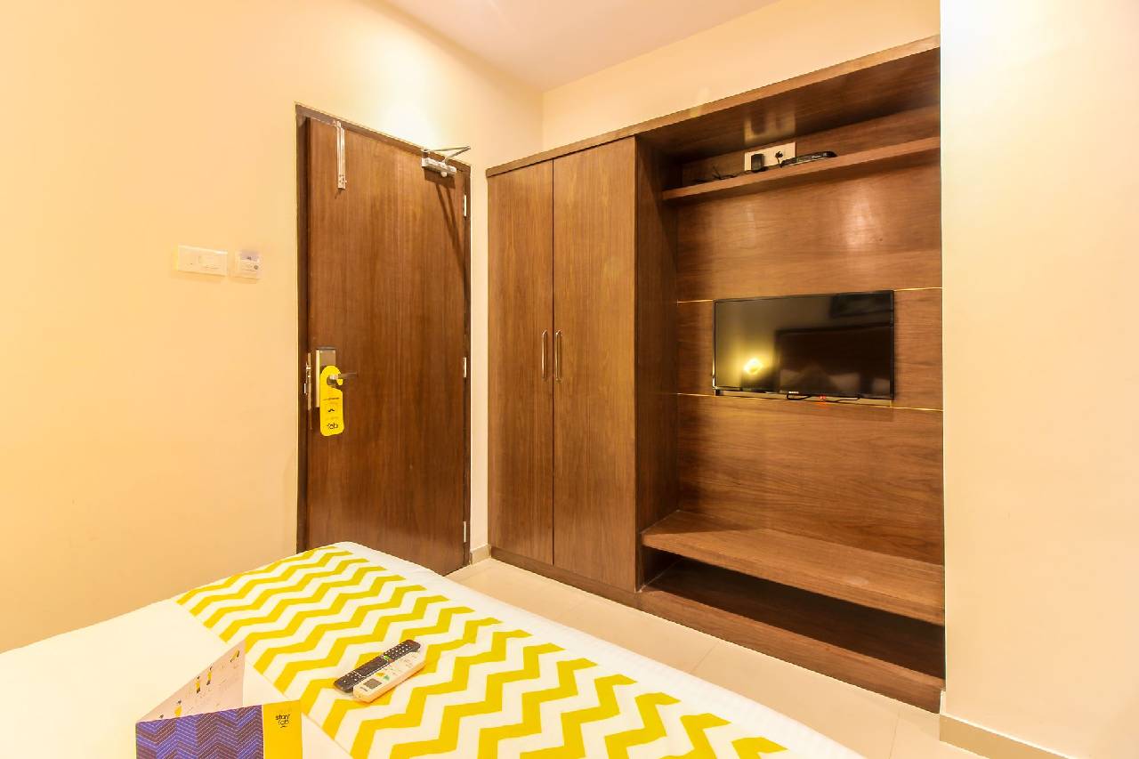 Fabhotel Admiral Andheri 