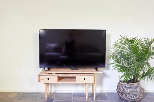 Sleek 2br In Marigny By Sonder 