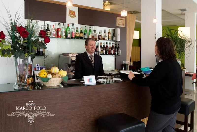 Hotel Marco Polo Room