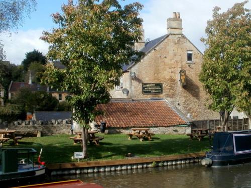 The Barge Inn 