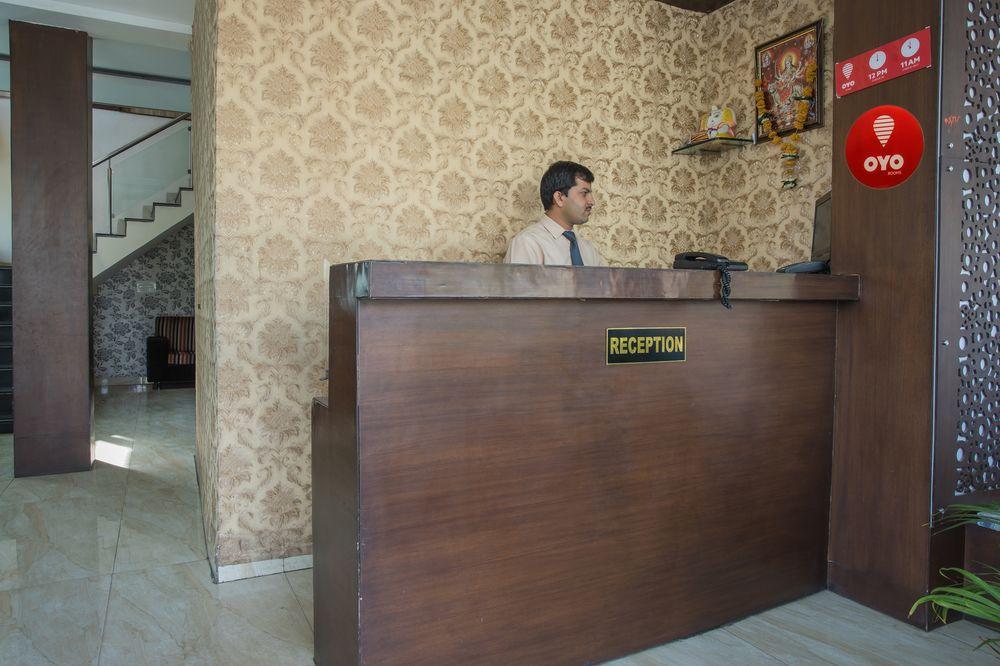 Oyo 5738 Hotel Lords Inn 