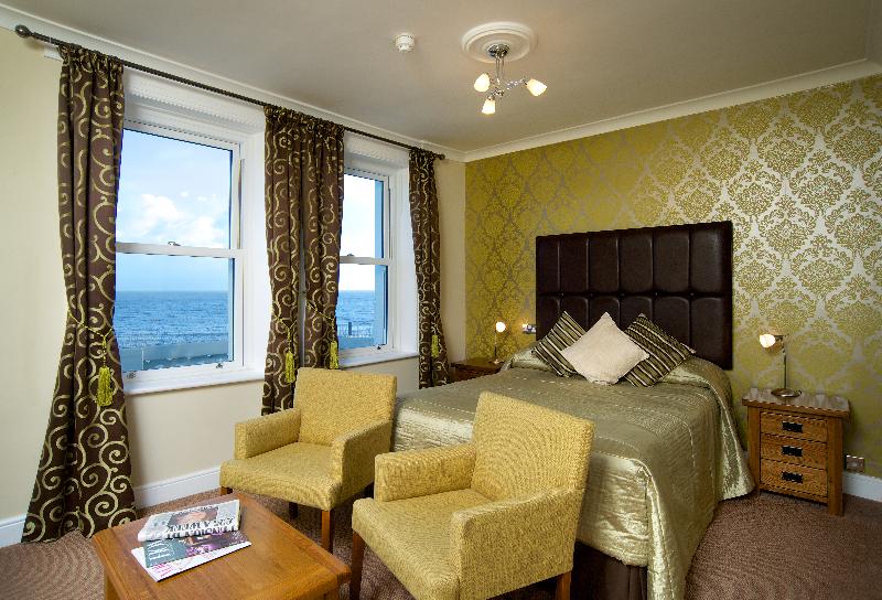 Langham Hotel (لانگهام هتل) Room