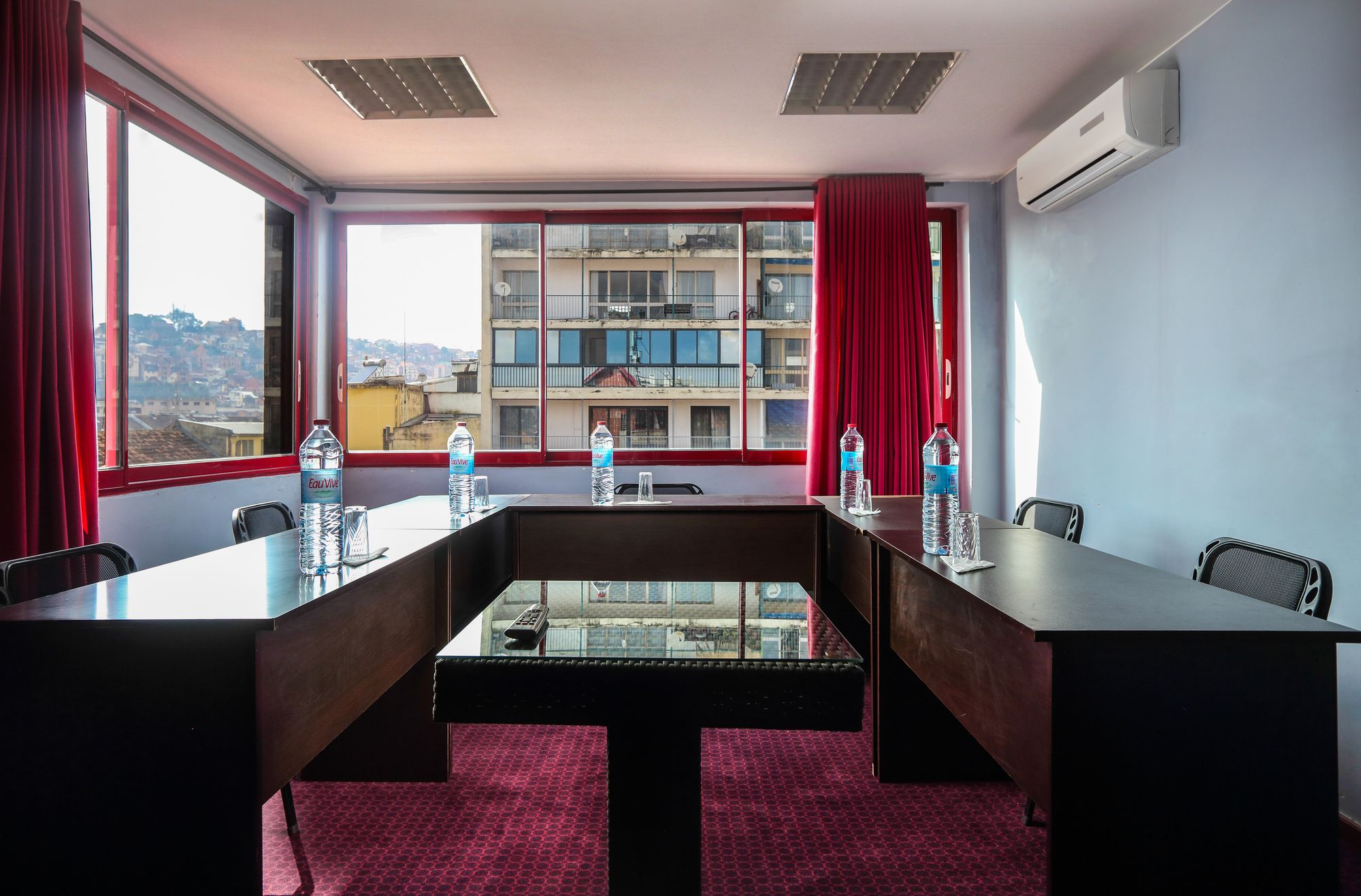 Le Grand Mellis Hôtel & Spa (ل گرند ملیس هôتل و اسپا) 