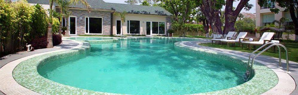 Godwin Hotels 