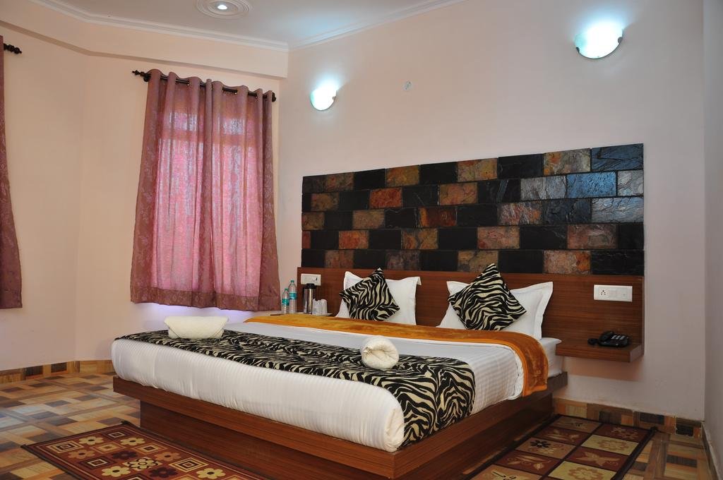Corbett Jungle Treasure Resort 