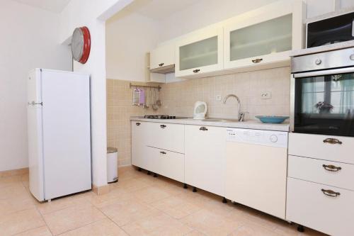 Apartment Orebic 4513e 