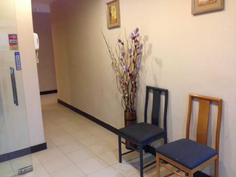 Smart Hotel Bangi Seksyen 9 (اسمارت هتل بانجی سكسین ۹) Lobby