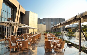 Radisson Blu Hotel Lusaka Outdoor Banquet Area