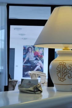 Hotel Ambrosio La Corte Interior Detail