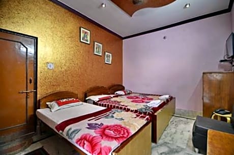 Hotel Rashmi 