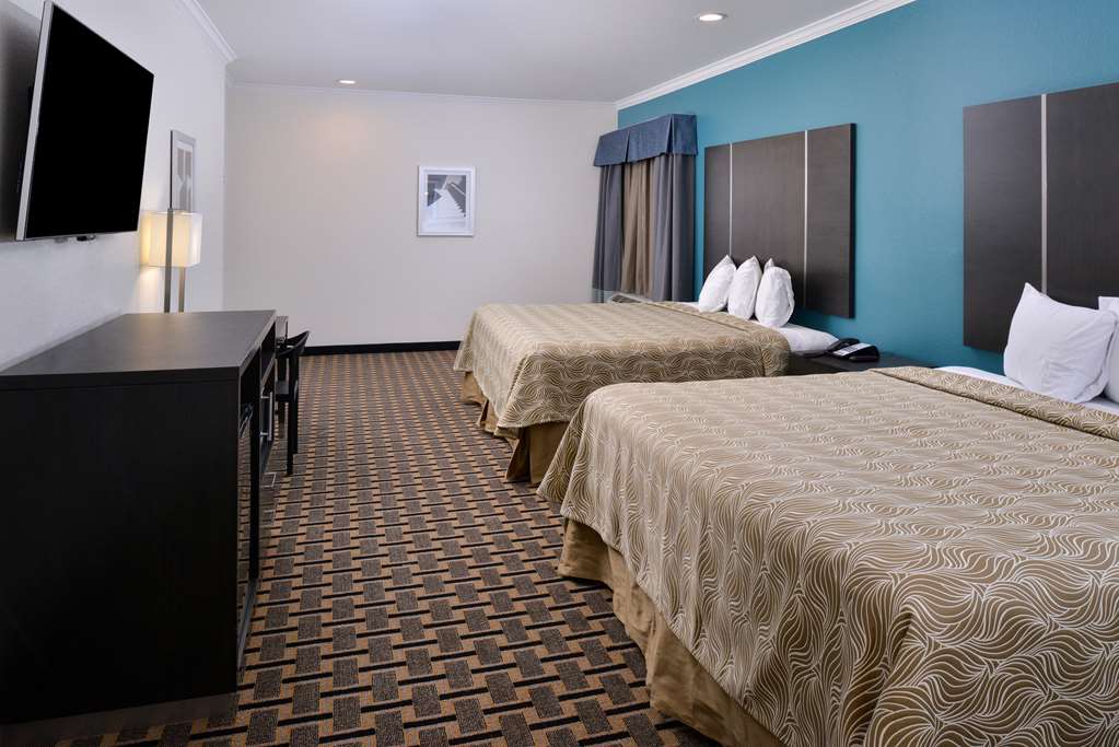 Americas Best Value Inn & Suites Houston Nw Two King Beds