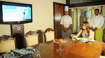 Leonia Holistic Destination 