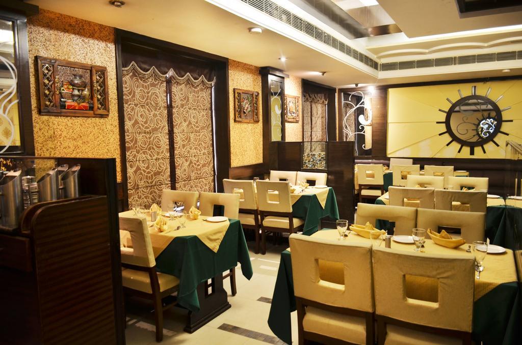 Hotel Ajuba Residency 