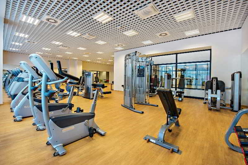 Arlamow Hotel Sports and Entertainment