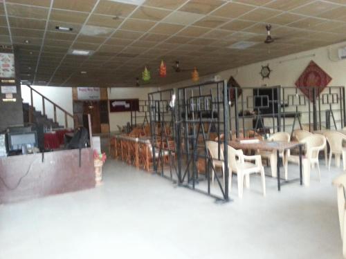 Vresorts Etranger Resort 