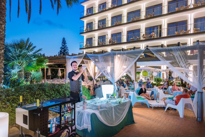 Sumus Stella & Spa (سوموس استلا و اسپا) Terrace