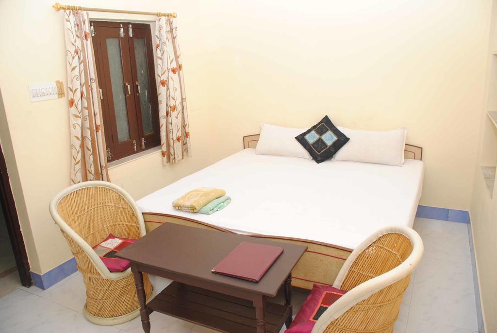 Hotel Tulsi Palace 