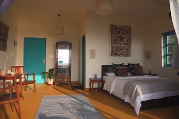 Vaayu Watermans Village Guestroom