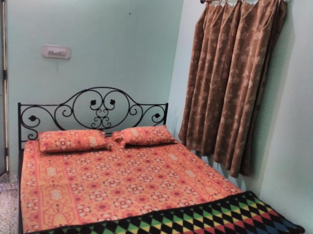 Hill View Guest House 