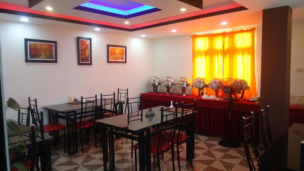 Hotel Kai Fu Khim Residency 
