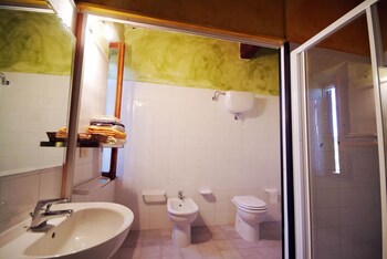 House With In Murlo With Private Pool Furnished Terrace Bathroom