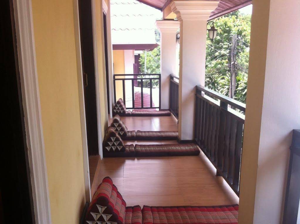 Singharat Guest House 