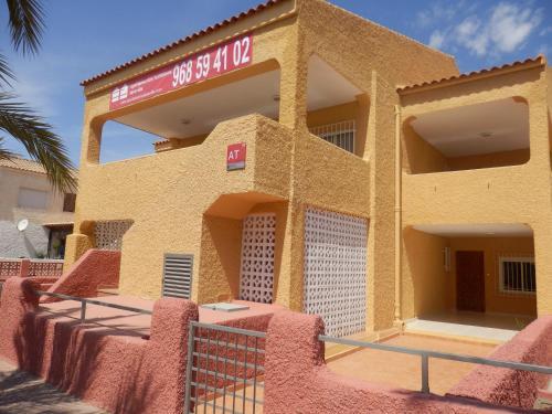 Apartamentos Taravilla P.26 (آپارتامنتوس تاراویلا پ.۲۶) 