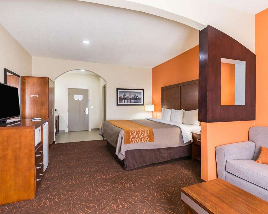 Comfort Inn East 