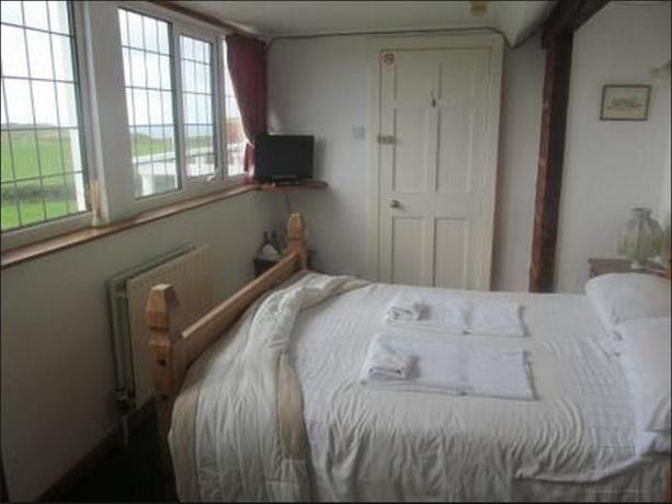 Upton Cross Room